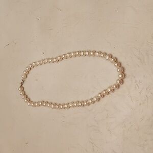 Necklace pearl simulant